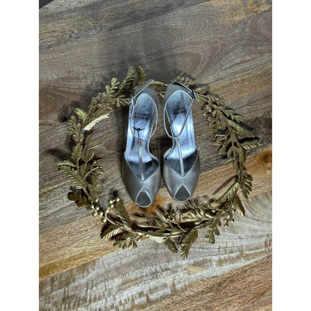 Stuart Weitzman Metallic Gold Peep Toe Heels with Rhinestone Buckle - Size 6.5 - Picture 2 of 16